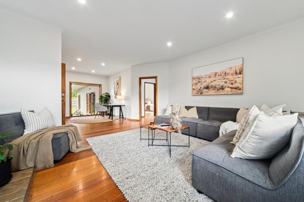 1 Gordon Ave, Frankston, VIC 3199