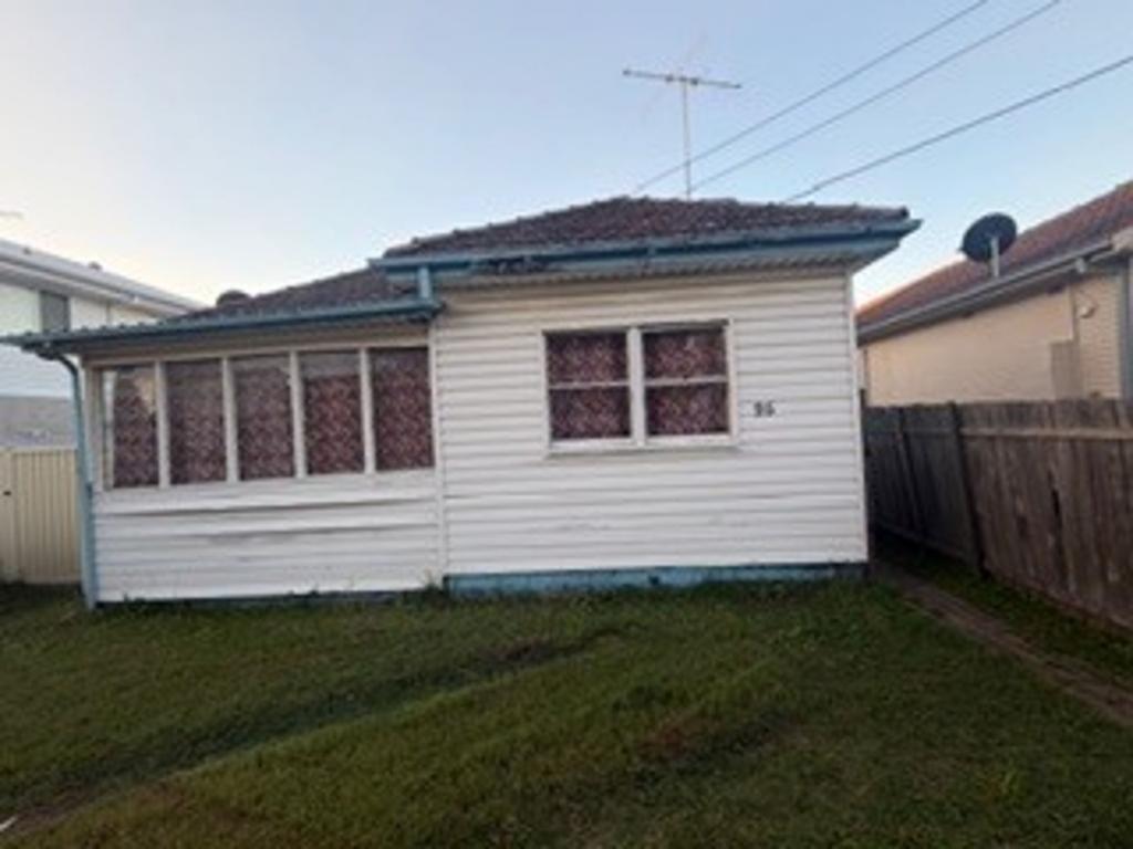 25 Bradman St, Merrylands, NSW 2160