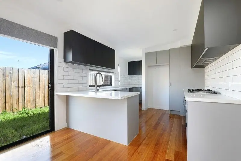 43A MALMSBURY DR, MEADOW HEIGHTS, VIC 3048