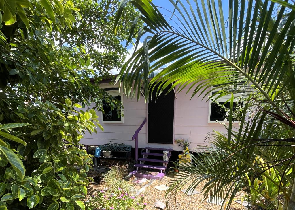 104 Thirteenth Ave, Home Hill, QLD 4806