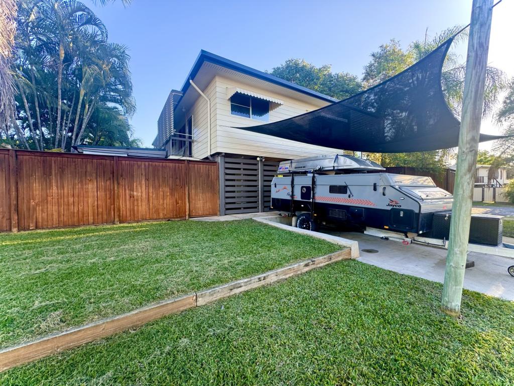 16 Cuthbert St, Moranbah, QLD 4744