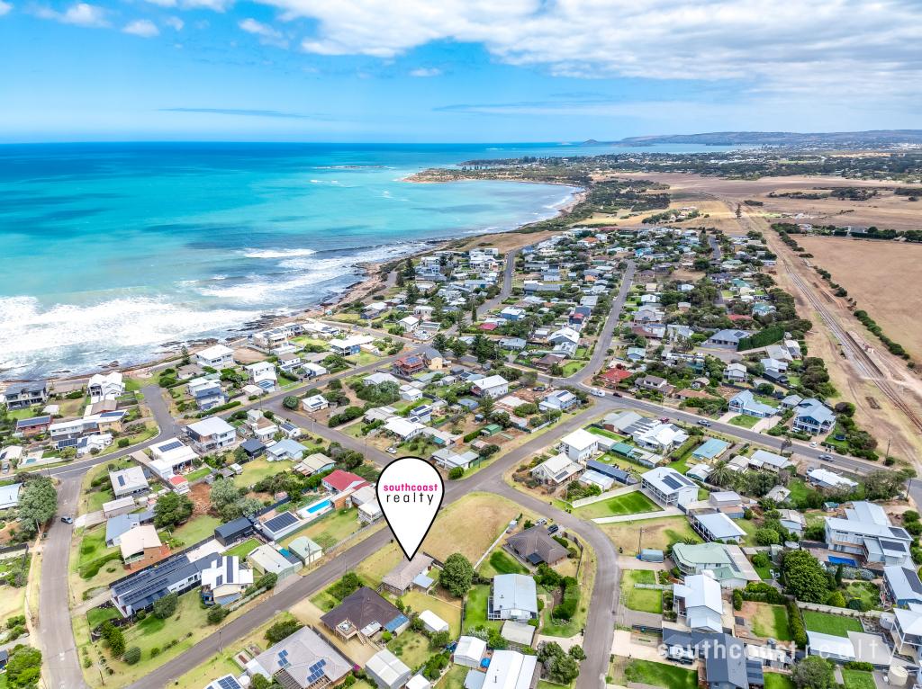 8 Abbott Ave, Middleton, SA 5213