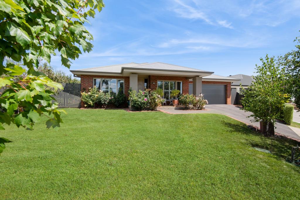 78 Warren St, Kyneton, VIC 3444