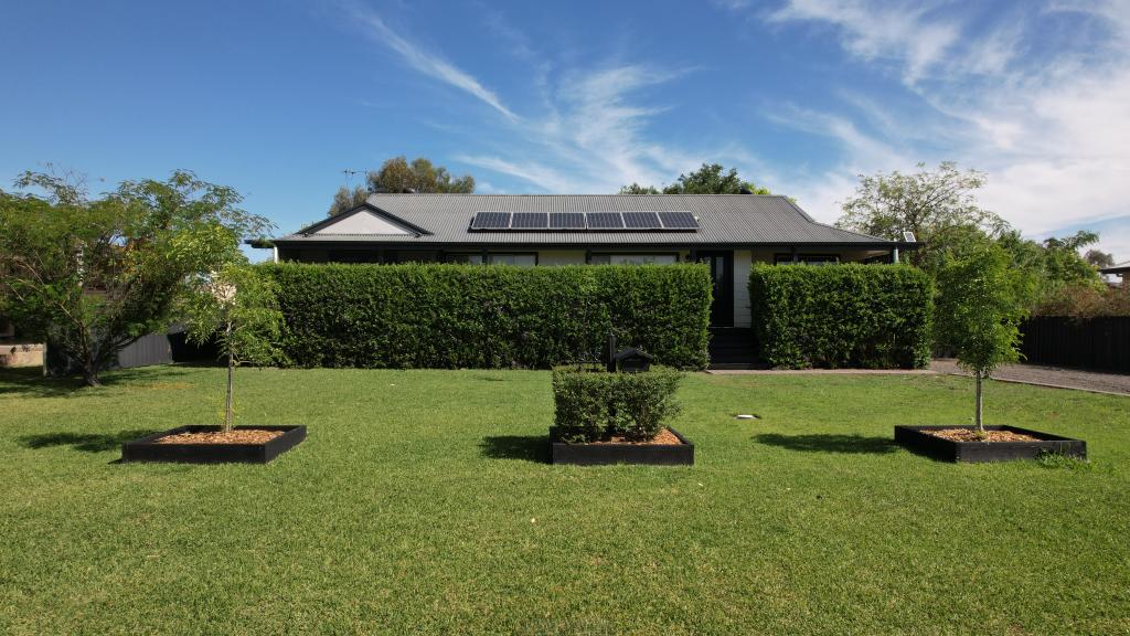 10 Cunningham Cl, Narrabri, NSW 2390