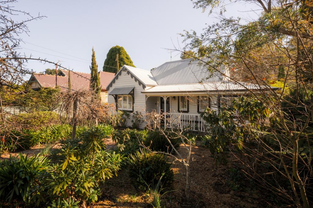 155 Lurline St, Katoomba, NSW 2780