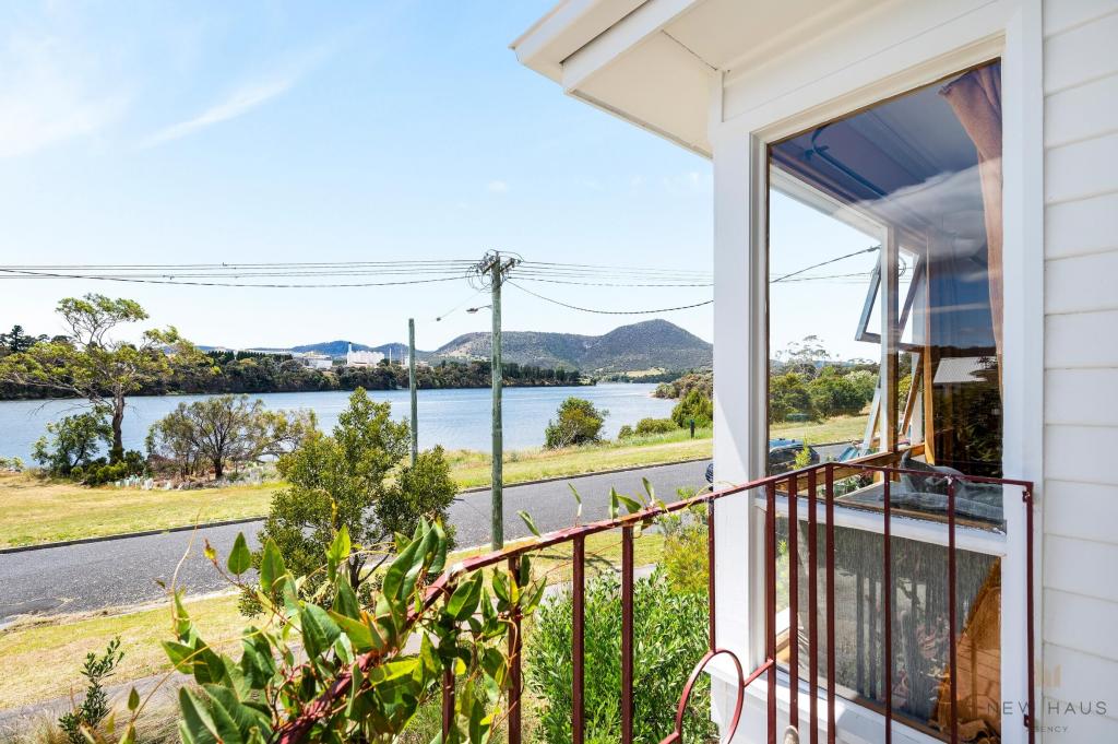 25a Curlew Pde, Claremont, TAS 7011