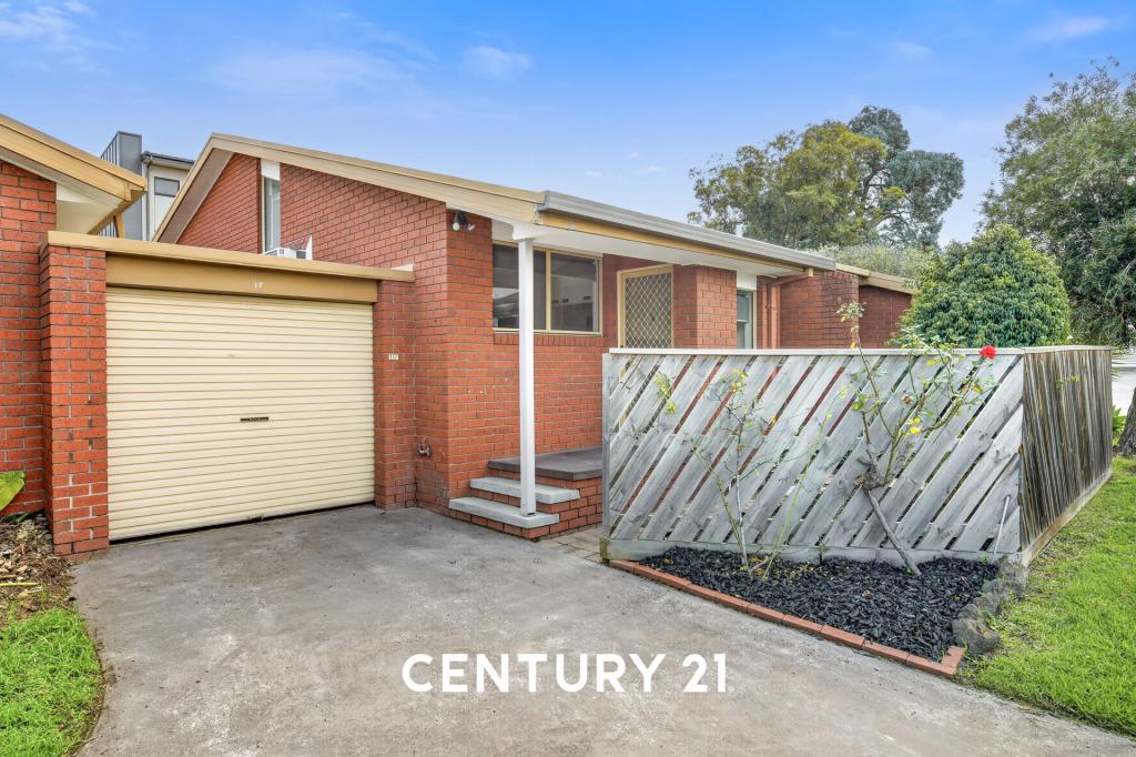 17/11 HANNAH ST, CHELTENHAM, VIC 3192