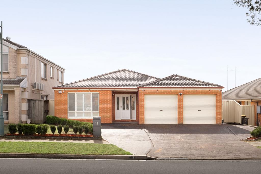 11 DALMENY DR, PRESTONS, NSW 2170