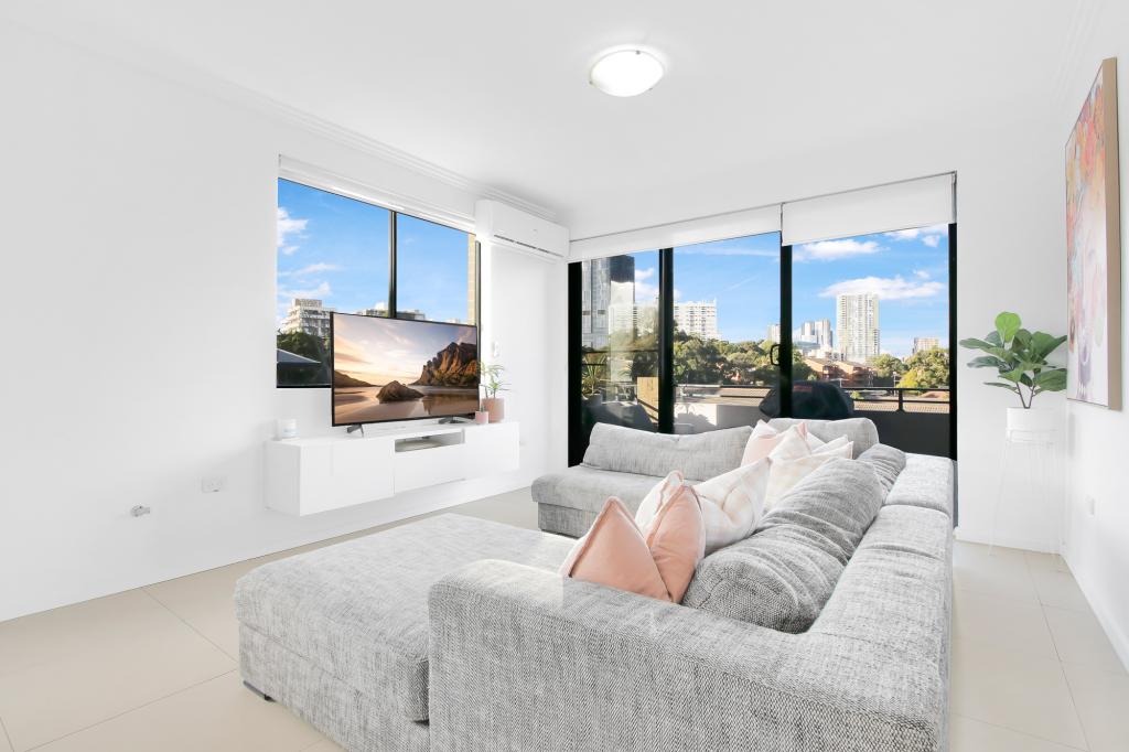 3/7 PITT ST, PARRAMATTA, NSW 2150