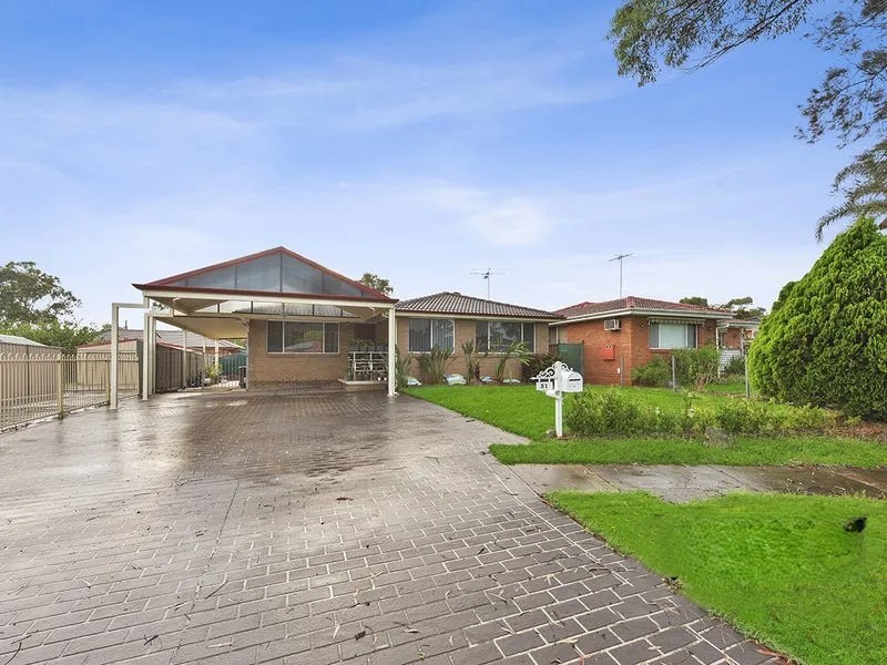 51 Gerald Cres, Doonside, NSW 2767