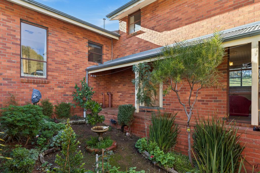 2/36 Harley St, Strathdale, VIC 3550