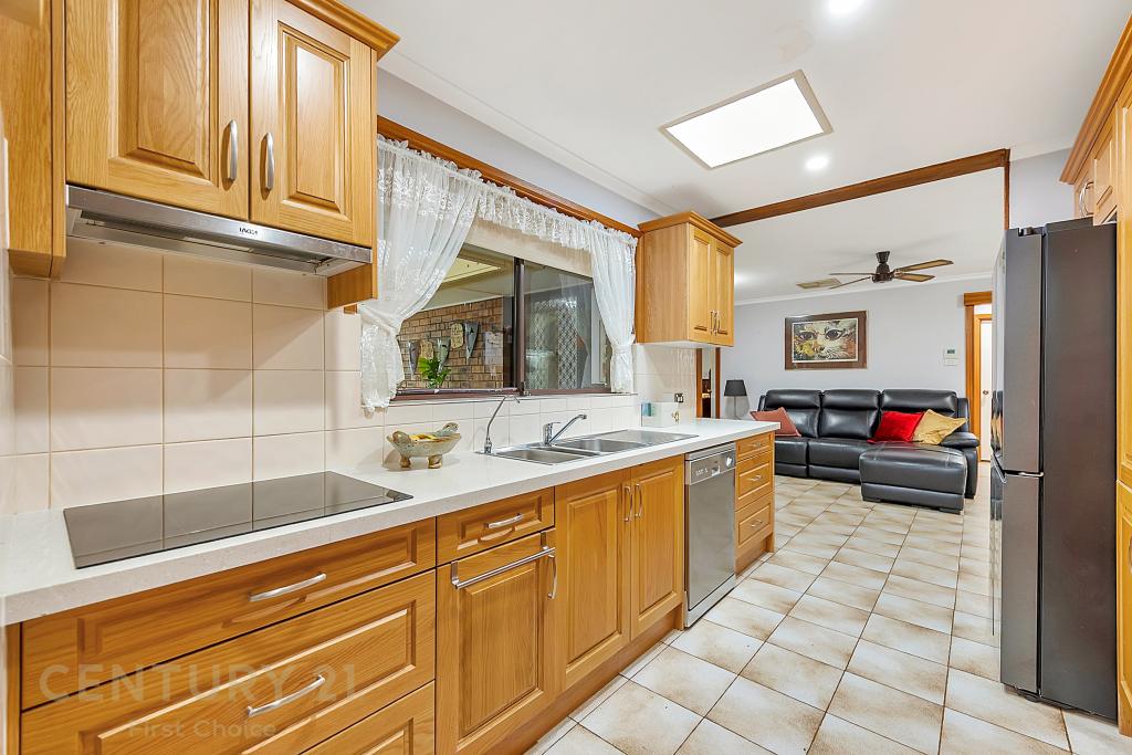 56 Heather Dr, Ridgehaven, SA 5097