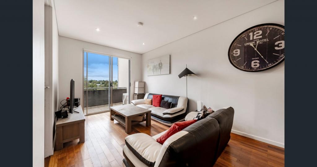 32/210-220 Normanby Rd, Notting Hill, VIC 3168