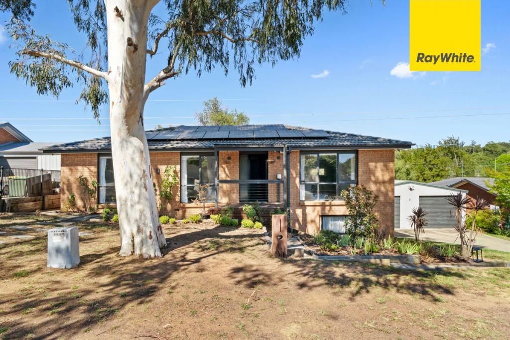 8 Herron Cres, Latham, ACT 2615