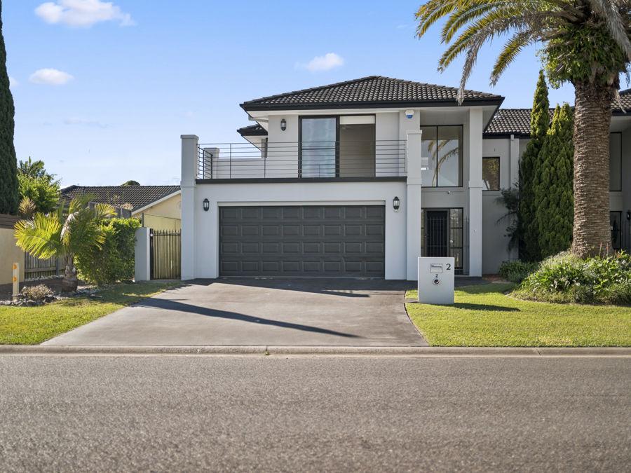 2/2 Grasslands Cl, Coffs Harbour, NSW 2450