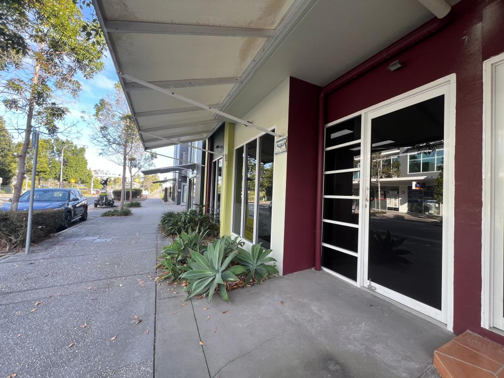 1/18 LAKE ST, VARSITY LAKES, QLD 4227