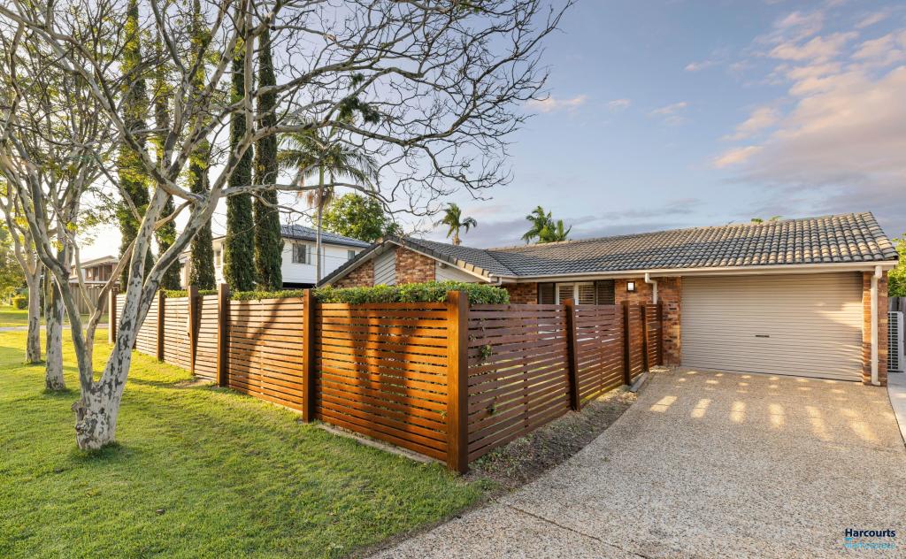 42 Deniven St, Corinda, QLD 4075