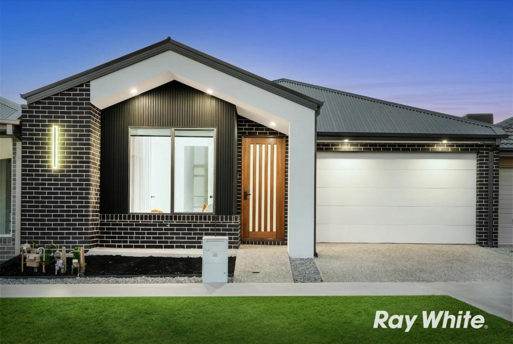 110 PULCHELLA CRES, DONNYBROOK, VIC 3064