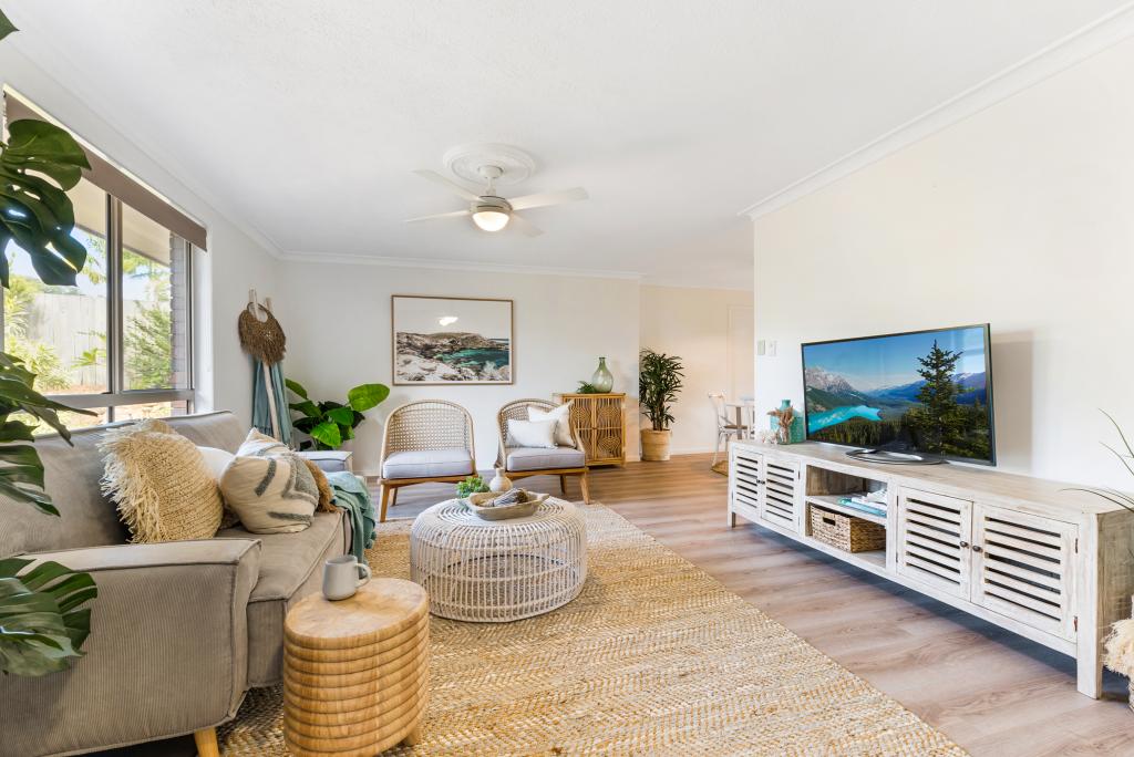 10 Bagend Cl, Coolum Beach, QLD 4573