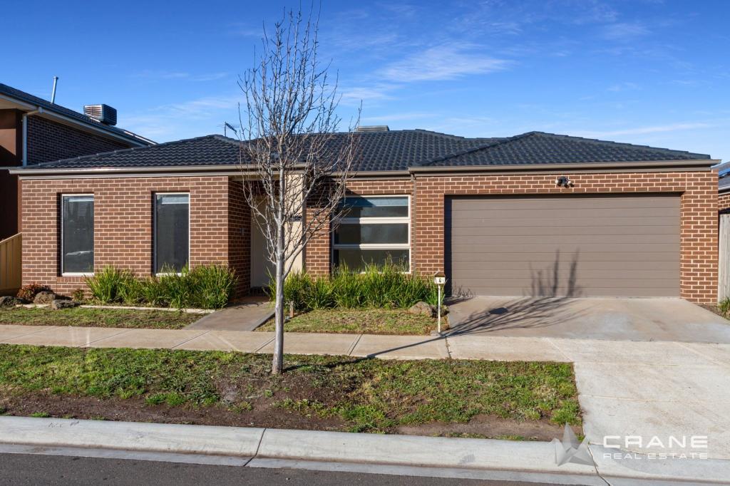 4 Mandalay Pde, Fraser Rise, VIC 3336