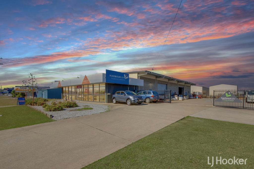 97 Hanson Rd, Gladstone Central, QLD 4680