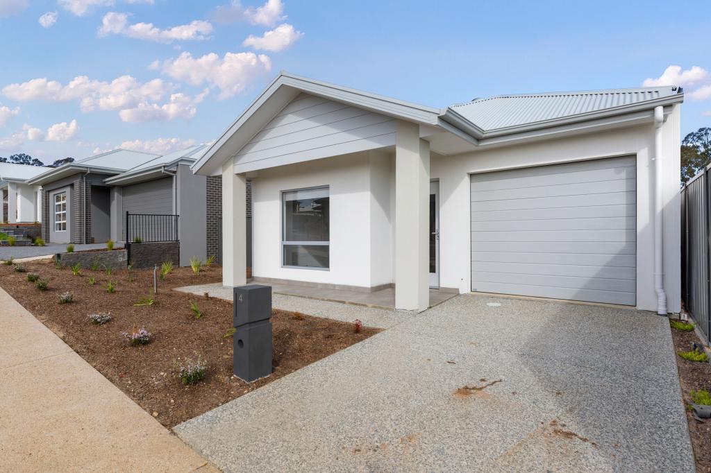 4 Newbury St, Mount Barker, SA 5251