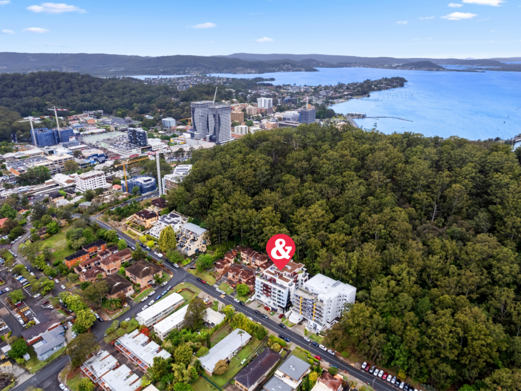 13/77 FAUNCE ST W, GOSFORD, NSW 2250