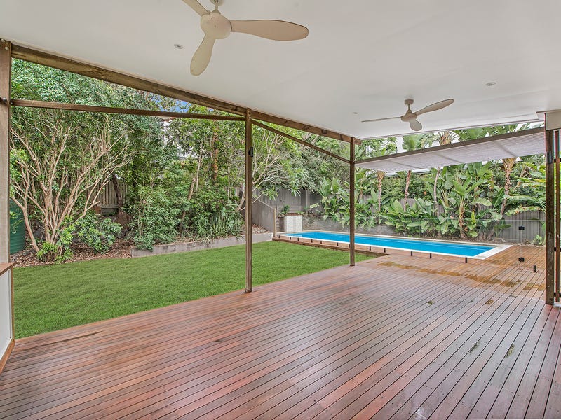 36 Eastment St, Bardon, QLD 4065