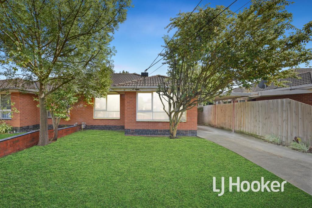 2/46 EDINBOROUGH ST, HALLAM, VIC 3803