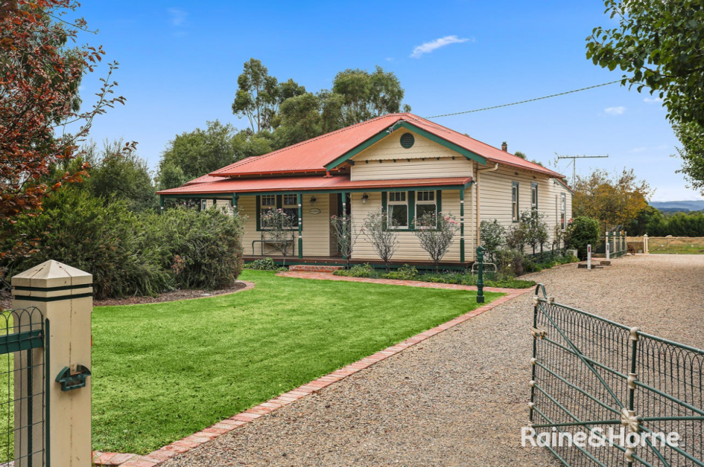 32 Gillespies Lane, Ballan, VIC 3342