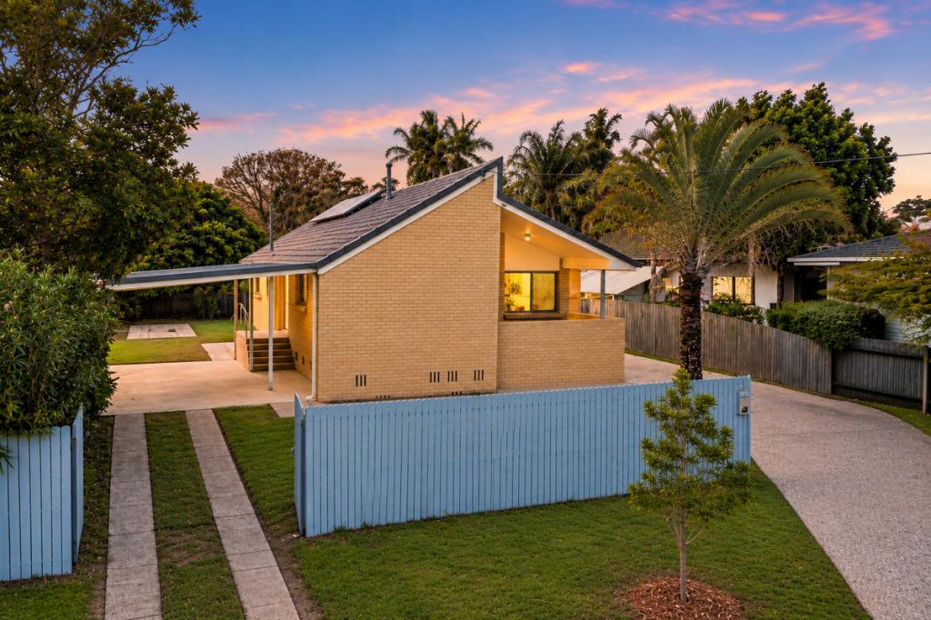 6 Wallace St, Redcliffe, QLD 4020