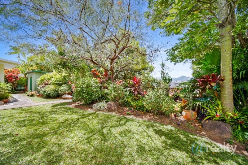 6 Daintree Cl, Mount Sheridan, QLD 4868