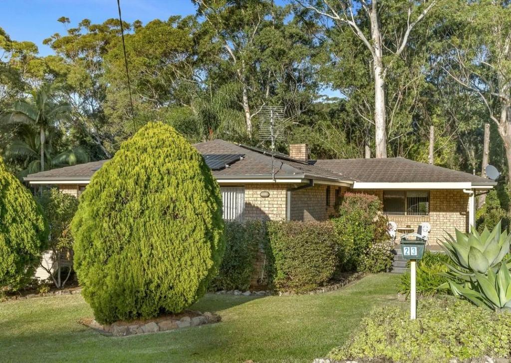 23 Valley Dr, Mollymook Beach, NSW 2539