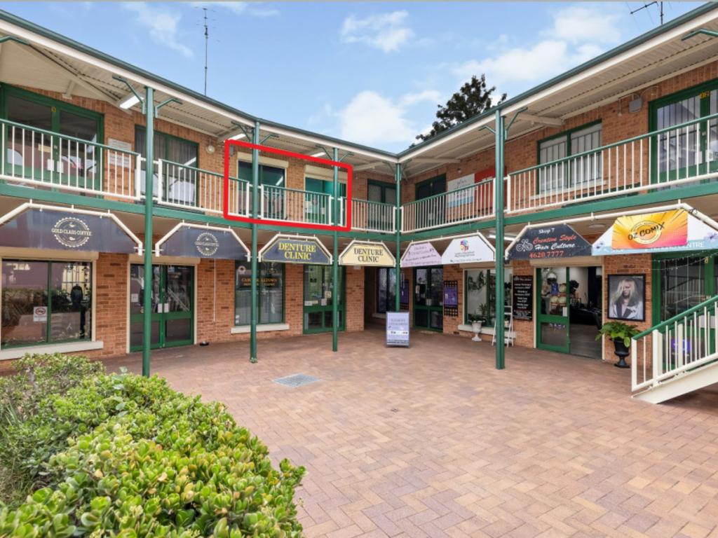 Suite 10/261 Queen St, Campbelltown, NSW 2560