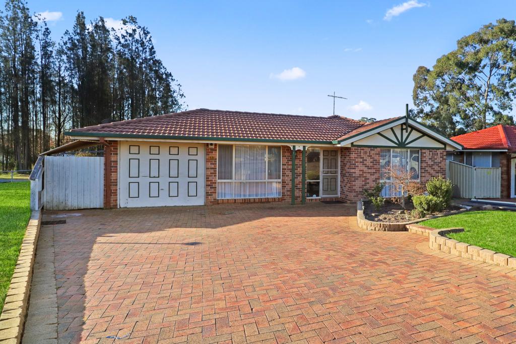 15 Fairburn Cres, Minchinbury, NSW 2770