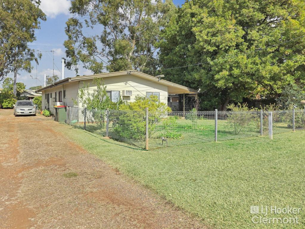 Units 1 & 2/25 Monash Ct, Clermont, QLD 4721