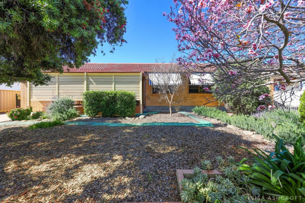 21 Crawford St, East Tamworth, NSW 2340