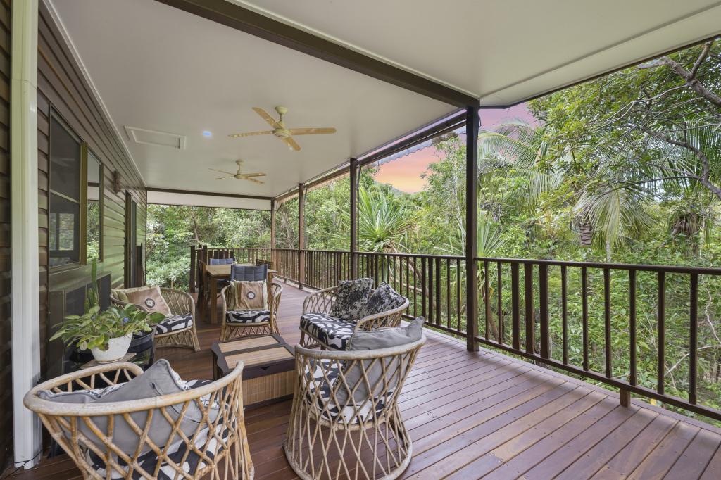 10/106-120 Mandalay Ave, Nelly Bay, QLD 4819