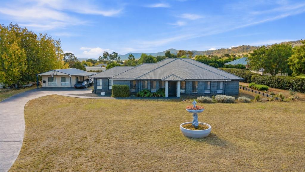 4 Sequoia Dr, Moore Creek, NSW 2340