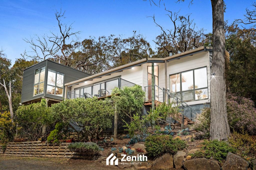 16 Mary St, Upwey, VIC 3158