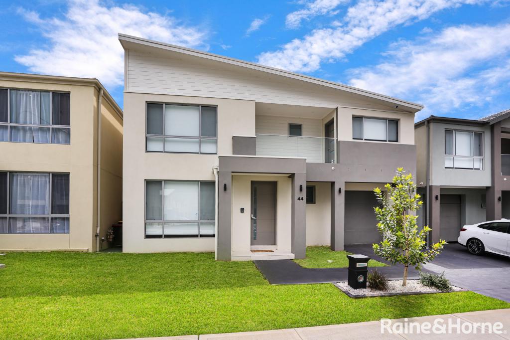 44 Grandeur Pde, Riverstone, NSW 2765