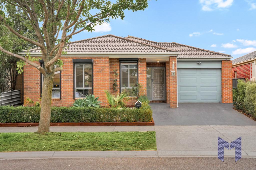 28 Greenham Ave, Craigieburn, VIC 3064