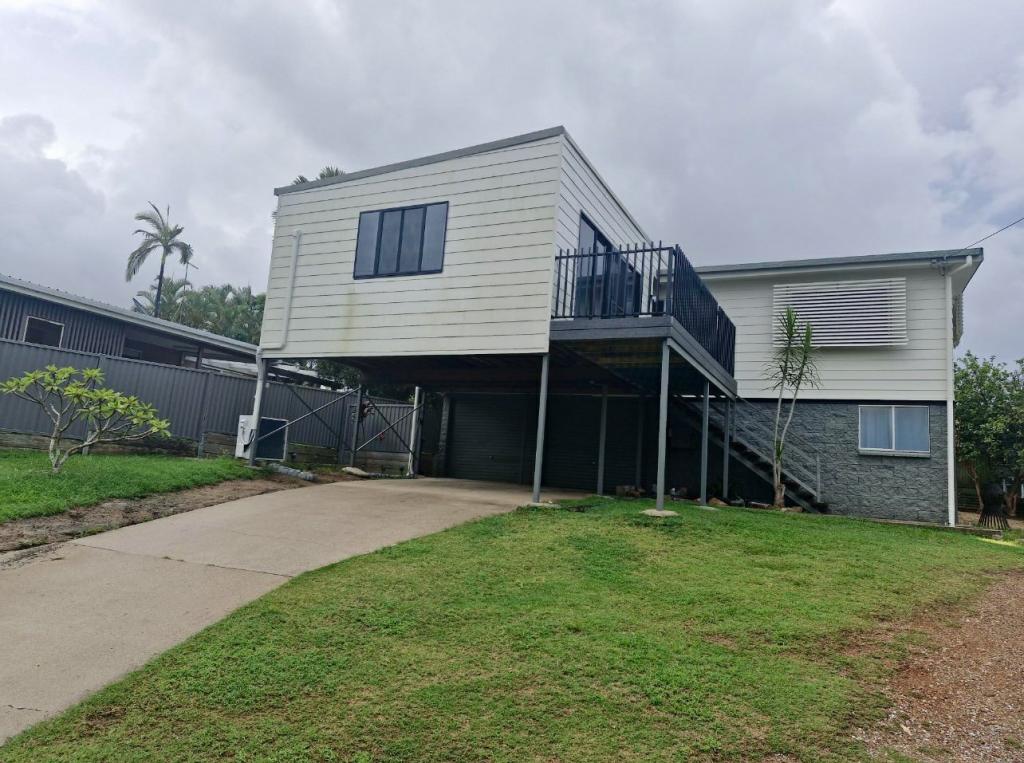 15 Swains Ct, Boyne Island, QLD 4680