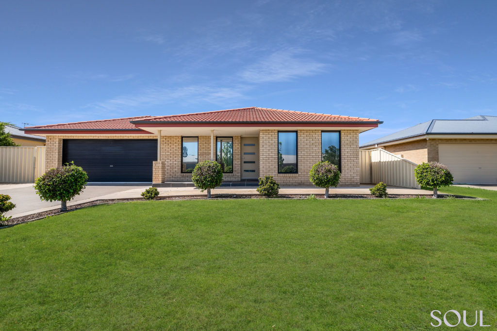 5 FRANCO DR, GRIFFITH, NSW 2680