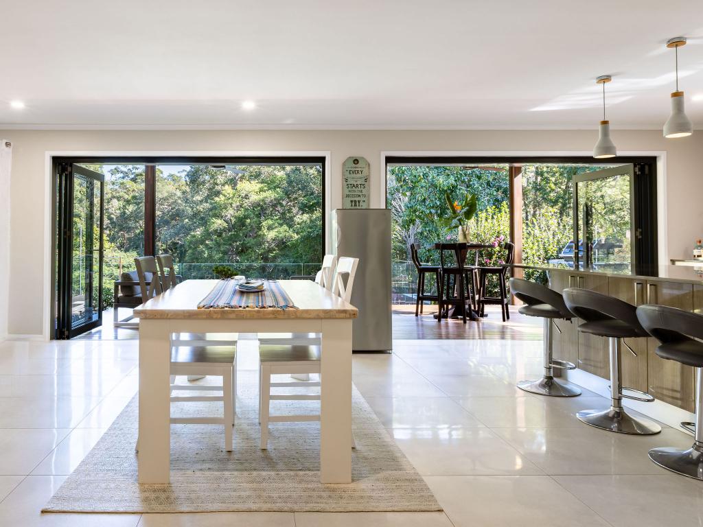 106 PATTERSON DR, TINBEERWAH, QLD 4563