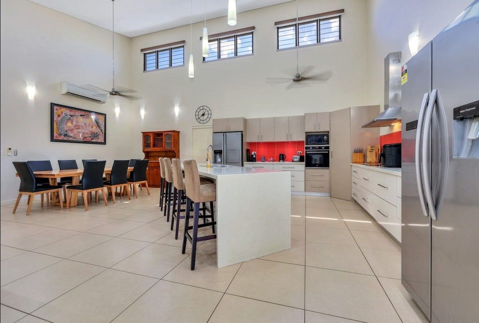 8 Kieran St, Bellamack, NT 0832