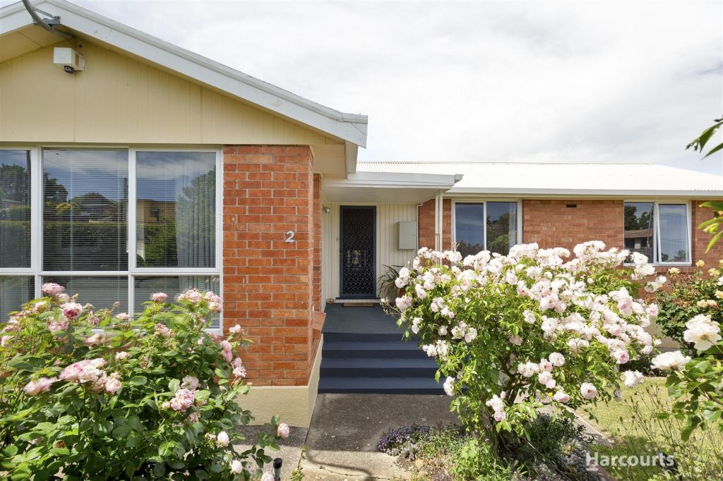 2 Crestview Ct, Newnham, TAS 7248