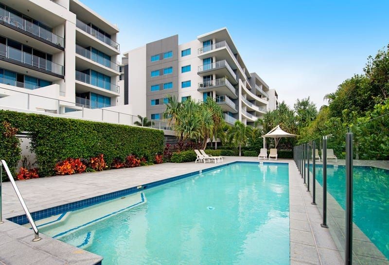 204/2 East Quay Dr, Biggera Waters, QLD 4216