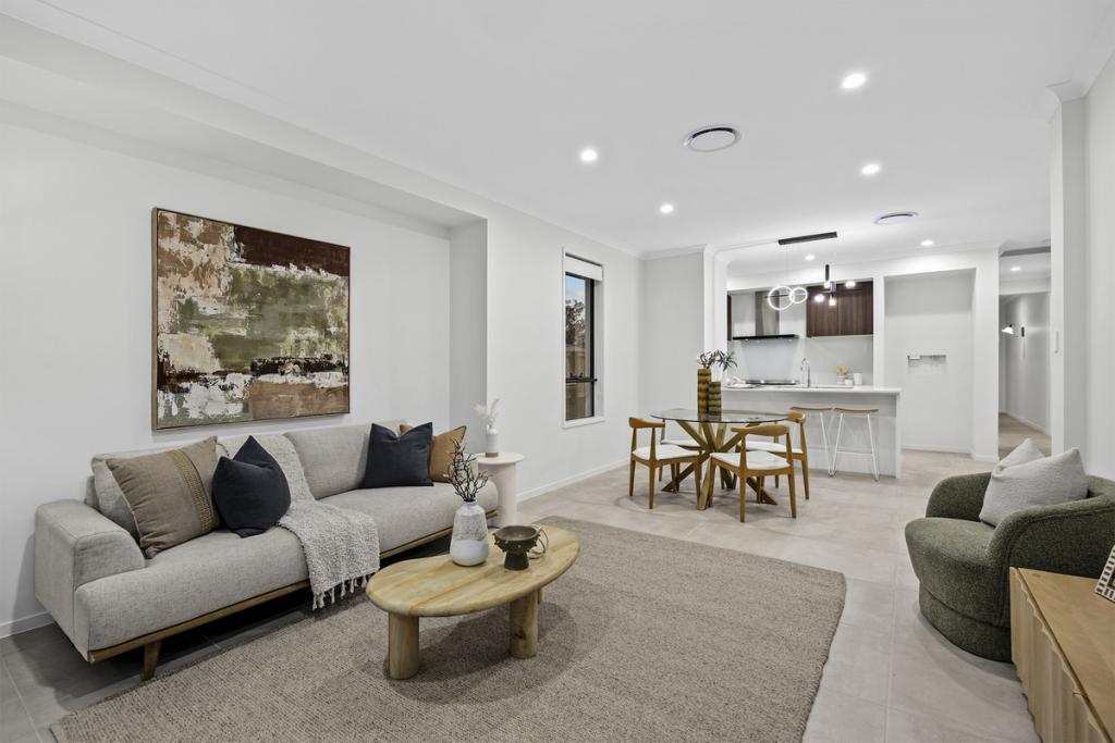 3 Walker St, Park Ridge, QLD 4125
