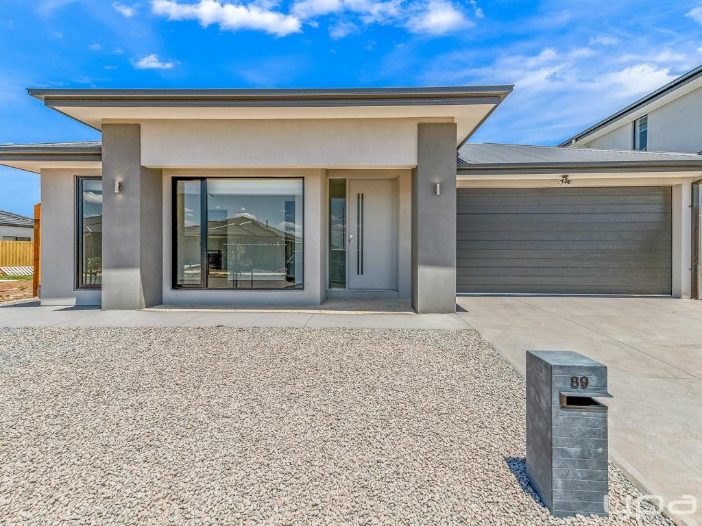 89 Bluebottle Pde, Rockbank, VIC 3335